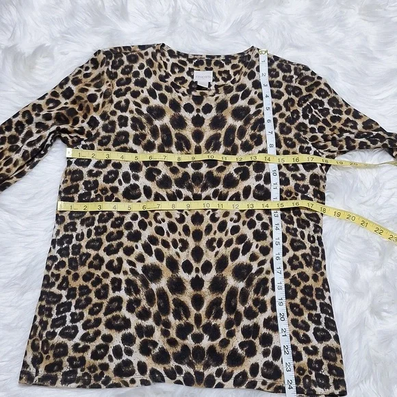 Chico's leopard print long sleeve top size 1 - Picture 10 of 10
